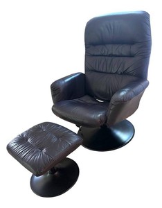 LR - ChairWorks Reclining Chair With Ottoman