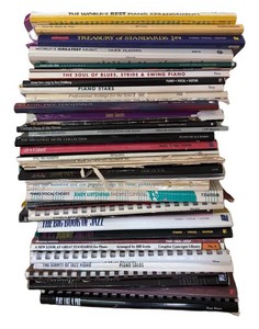 LR - Music Books Mixed Lot - Piano Vocal Guitar Songbooks