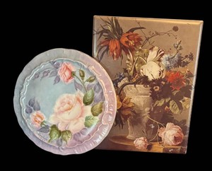 LR - Vintage Floral Porcelain Trivet & Tile Decor