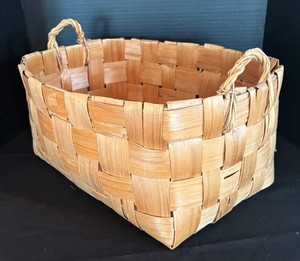 DR - Wonderful Woven Basket