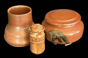 DR - Studio Pottery Vessel Set (Lot of 3)