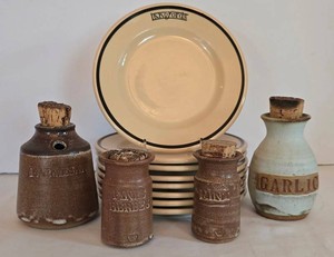 DR - Vintage Restaurant Ware - Albert Pick Company Plates & Spice Vials (8 Plates, 4 Vials)