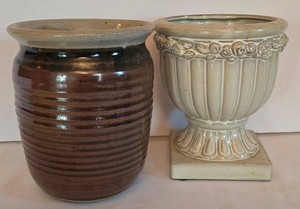 DR - Ceramic Planter Pair Urn Style Vase & Ribbed Vase With Insert (Lot of 2)