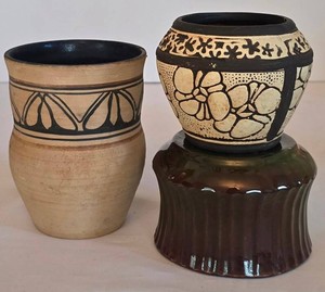 DR - Pottery Vase & Planters (Lot of 3)