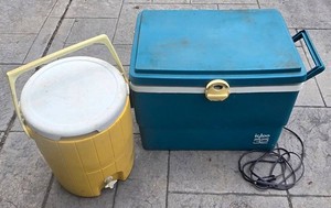 G - Vintage Electric Cooler & Water Jug Mixed Lot