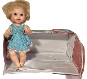 LL - Vintage Baby Small Talk Doll Mattel in Original Box 1968