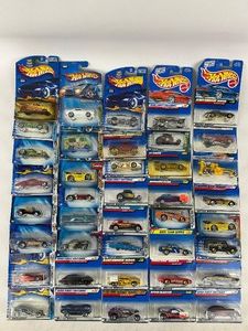 40 Hotwheels Cars