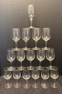 K - Wine Glasses Clear Stemware - 16 Included