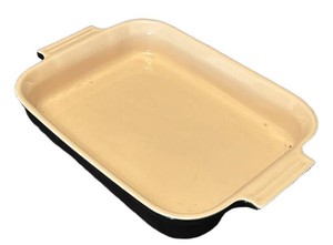 LR - Le Creuset Rectangular Baker Casserole Dish