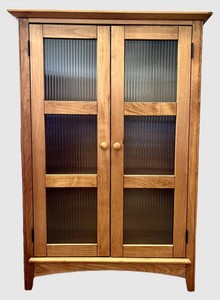 LR - Glass Door Display Cabinet Amish Valley