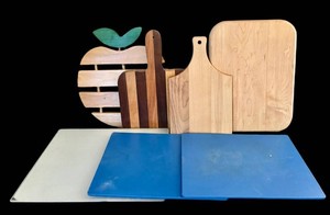 FR - Cutting Boards - Pier 1 Apple Board, SSI Mobley Holiday Board & Assorted Wood (Lot of 7)