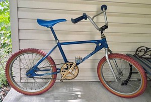 G - Vintage BMX Bike - 1975 Webco Traker Team Replica