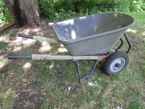 Wheelbarrow, double front tires...