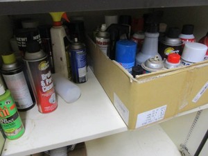 Automotive supplies partial contai...