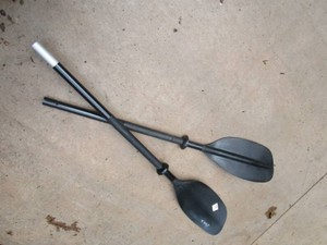 Kayak paddles, Azul Momentum 220...
