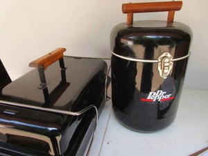 Dr Pepper ice chest cooler, Weber t...