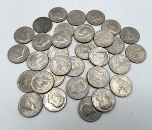 Kennedy 1976 Bicentennial Half Dollars (No Silver) - 34 Coins