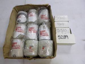 NEW 13 Fleetguard Fuel Filters