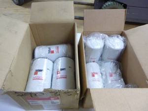 NEW 7 Fleetguard Hydraulic Filters
