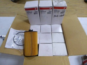 NEW 15 Fleetguard Lube Filters