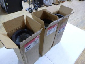 NEW 3 Fleetguard Air Filters