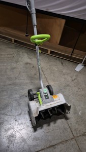 earthwise show thrower