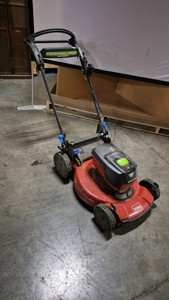 Toro electric lawn mower
