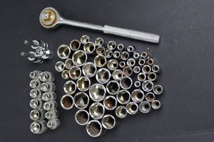 Mixed Socket Wrench Set With Ratchet