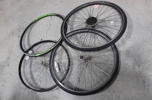 Schwinn & Continental Bicycle Wheels (Lot of 4)