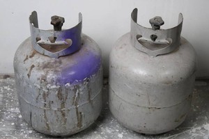 Propane Tanks (Lot of 2)