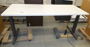 29x70 adjustable height table