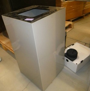 Garbage can (15x15x28), paper shredder, humidifier