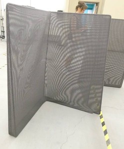 Two screen dividers