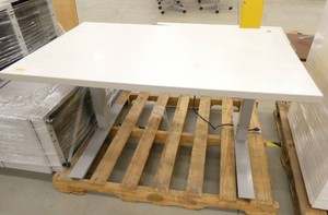30x48 adjustable height table