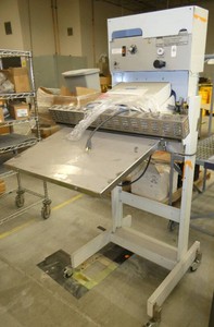 PAC Heat seal packaging bagging machine - works