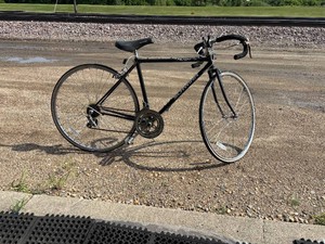 Vintage Mens Schwinn Caliente Road Bike