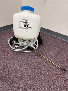 HD Hudson 97154 Multipurpose 4 Gallon Back Pack Sprayer - Needs new gaskets and O-rings