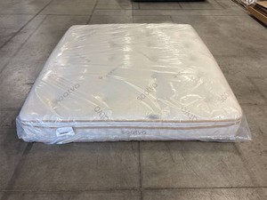 Saatva Latex Hybrid Pillow Top King Mattress