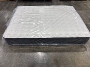 Kirkland Lakeridge Standard Queen Mattress