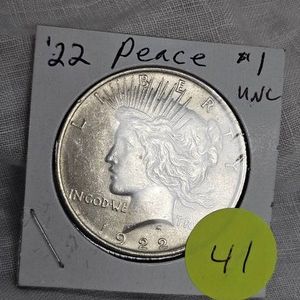 1922 Peace Dollar $1, UNC