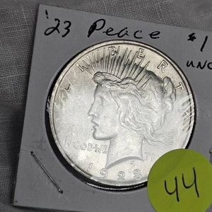 1923 Peace Dollar $1, UNC