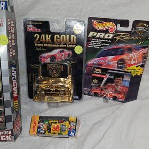 10-164 Diecast Nascar Cars
