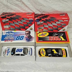 2-124 Scale Action Stock Cars