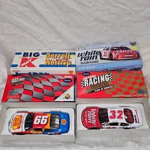 2-124 Scale Action Stock Cars