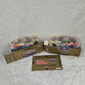 2-Racing Champions 124 2 Car Nascar Set