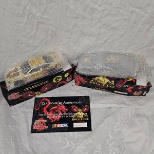 2-Racing Champions 124 2 Car Nascar Set