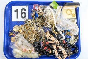 Lot of Miscellaneous Costume Jewelry