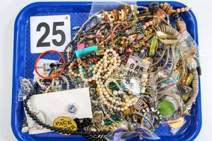 Lot of Miscellaneous Costume Jewelry