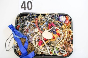 Lot of Miscellaneous Costume Jewelry