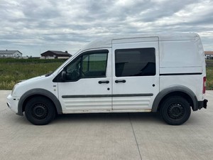 2010 Ford Transit Connect Passenger Van (no reserve)